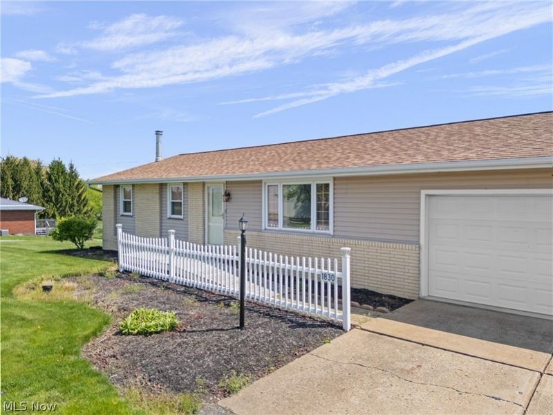 1830 Baird Avenue NE, Paris, OH 44669 Photo 4