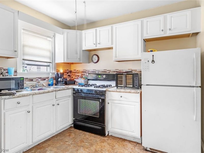 3746 W 39th Street, Cleveland, OH 44109 Photo 7