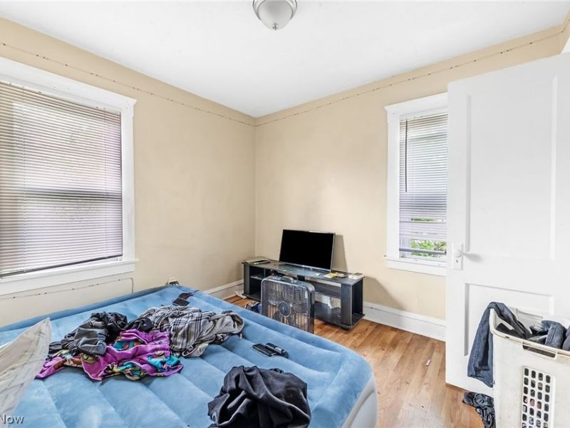 3746 W 39th Street, Cleveland, OH 44109 Photo 8