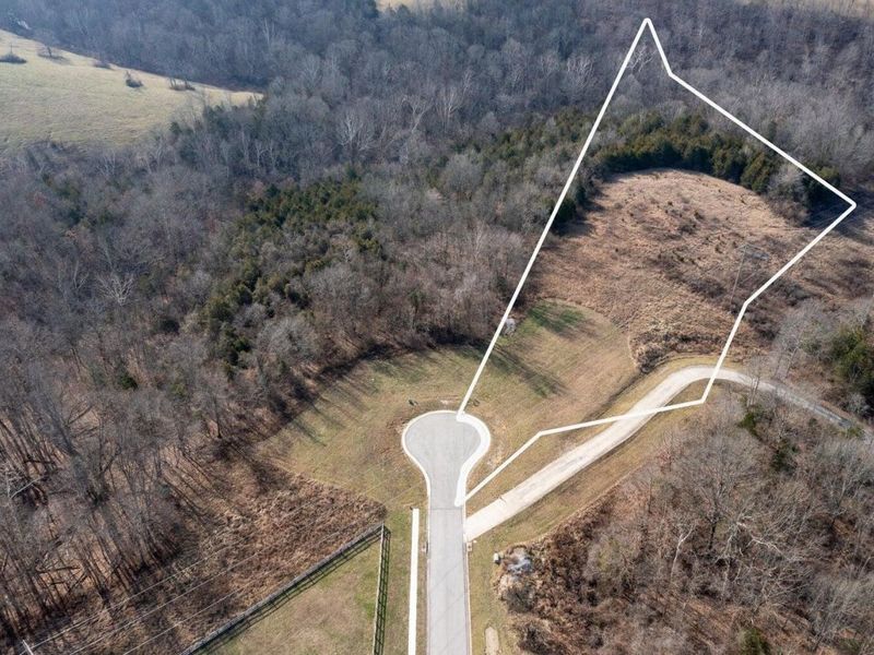 605 Claiborne Drive, Dry Ridge, KY 41035 Photo 1