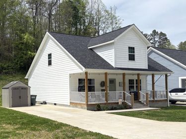 27 Wetzel Drive, Paintsville, KY 41240
