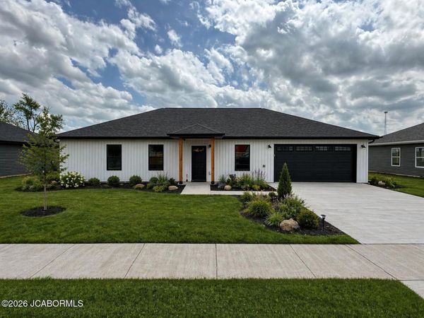 204 LOVE STREET, Auxvasse, MO 65231