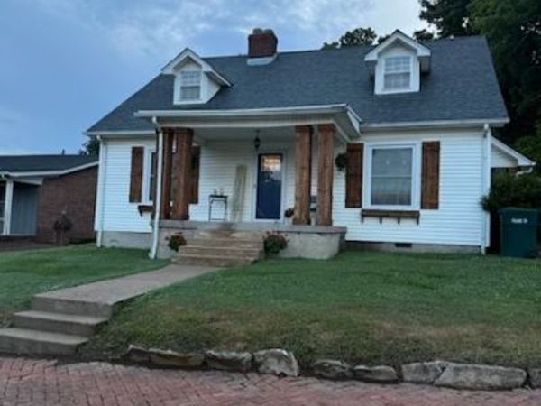 218 N 3rd St , Pulaski, TN 38478