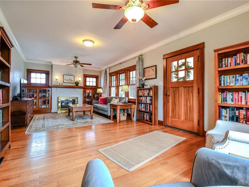 200 Dell Park Avenue, Oakwood, OH 45419 Photo 10