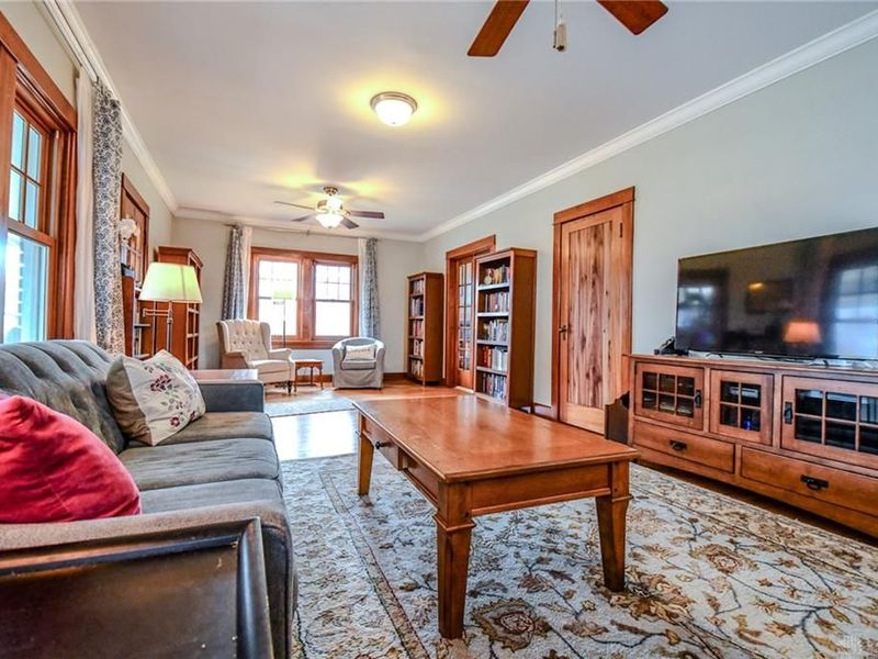 200 Dell Park Avenue, Oakwood, OH 45419 Photo 11