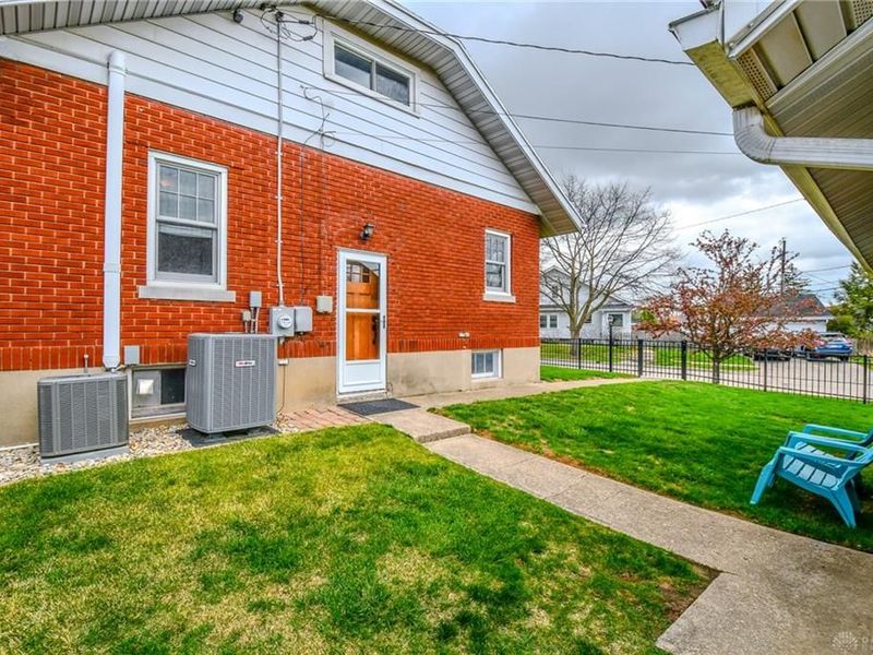 200 Dell Park Avenue, Oakwood, OH 45419 Photo 35