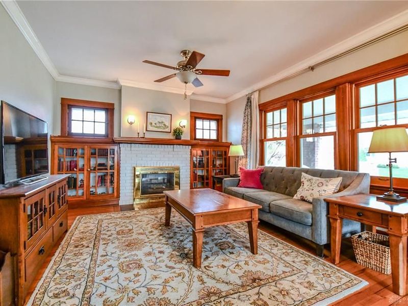 200 Dell Park Avenue, Oakwood, OH 45419 Photo 9