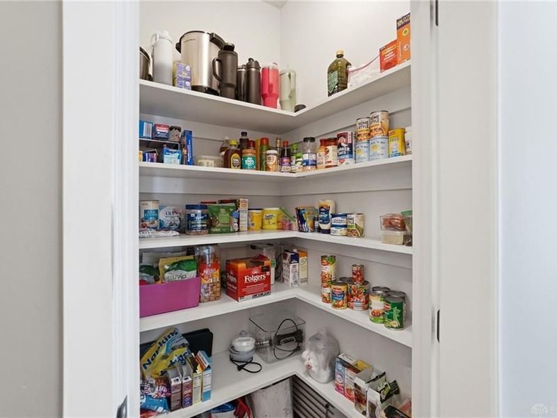 980 Greenmantle Drive, Tipp City, OH 45373 Photo 23