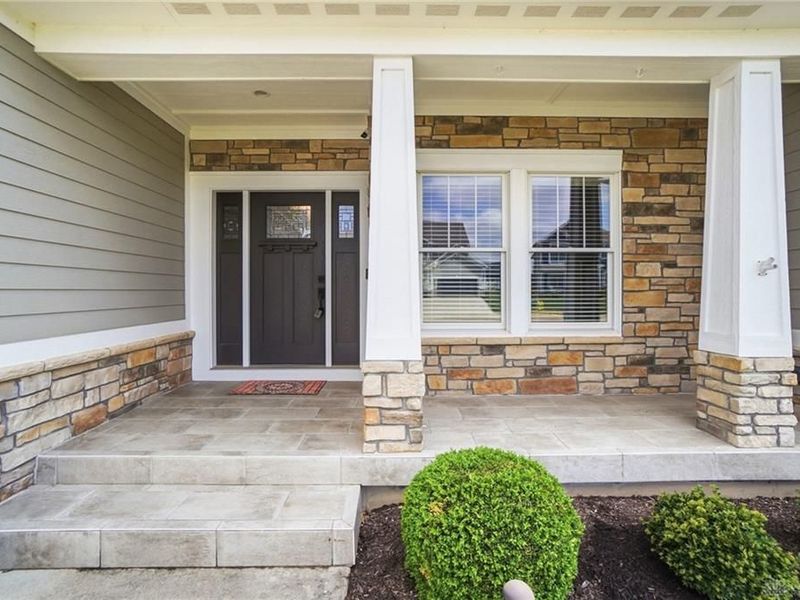 980 Greenmantle Drive, Tipp City, OH 45373 Photo 4