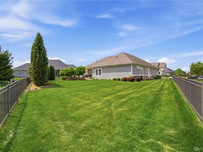 980 Greenmantle Drive, Tipp City, OH 45373 Photo 80