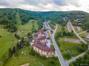 518 Tamarack Drive , Unit 5, Ellicottville, NY 14731