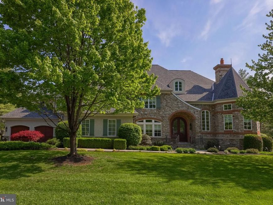 905 Greenside Drive , Lititz, PA 17543 Main Photo