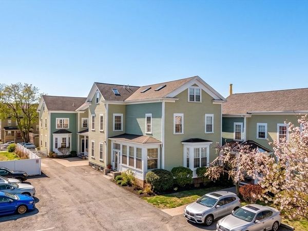 121 East Cottage St, Unit APT 4, Boston, MA 02125