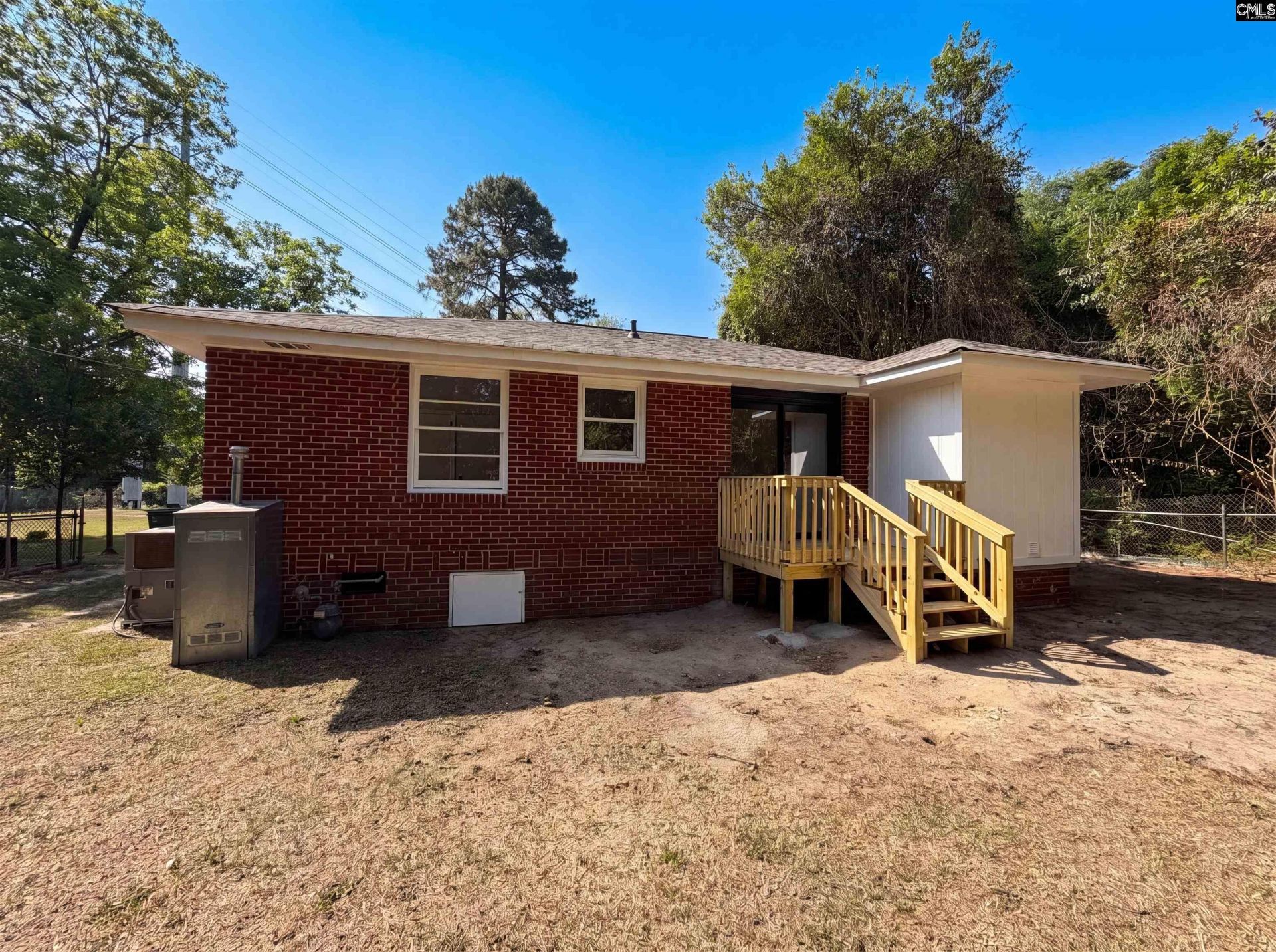 2112 Axson Street Photo 5