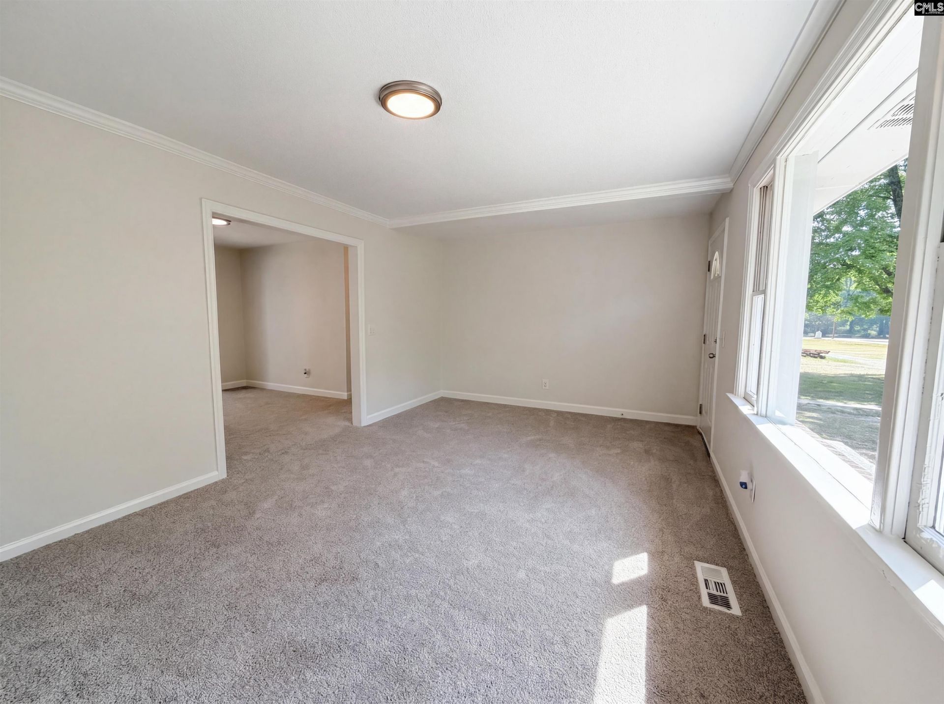 2112 Axson Street Photo 6