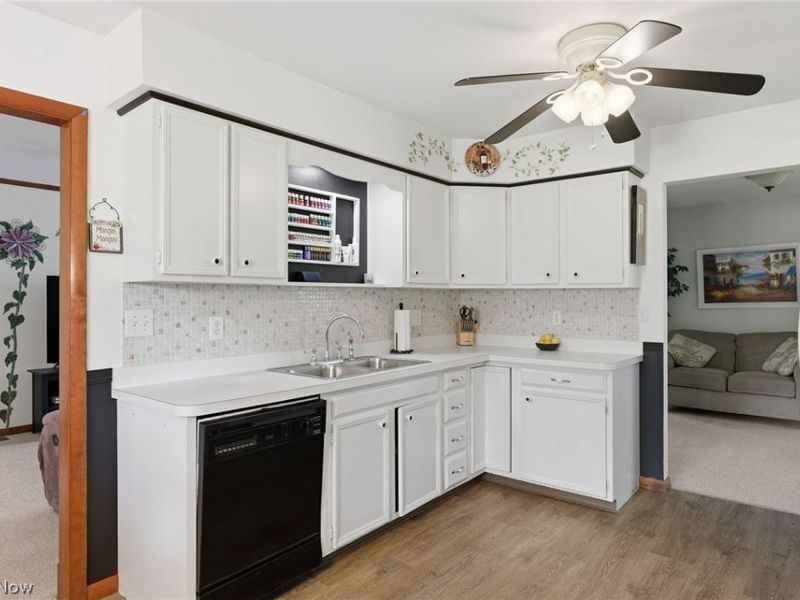 7223 Rosedale Drive , Concord Township, OH 44060 Photo 16