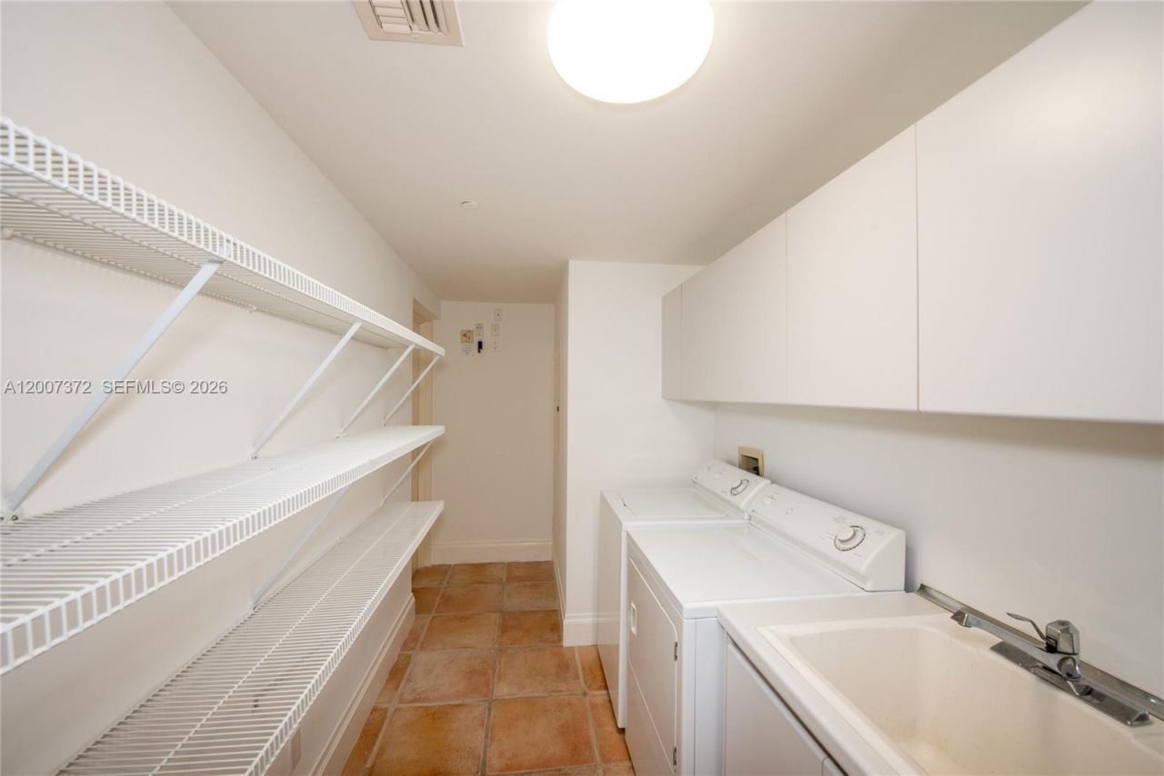 1643 Brickell Ave , Unit 1103, Miami, FL 33129 Photo