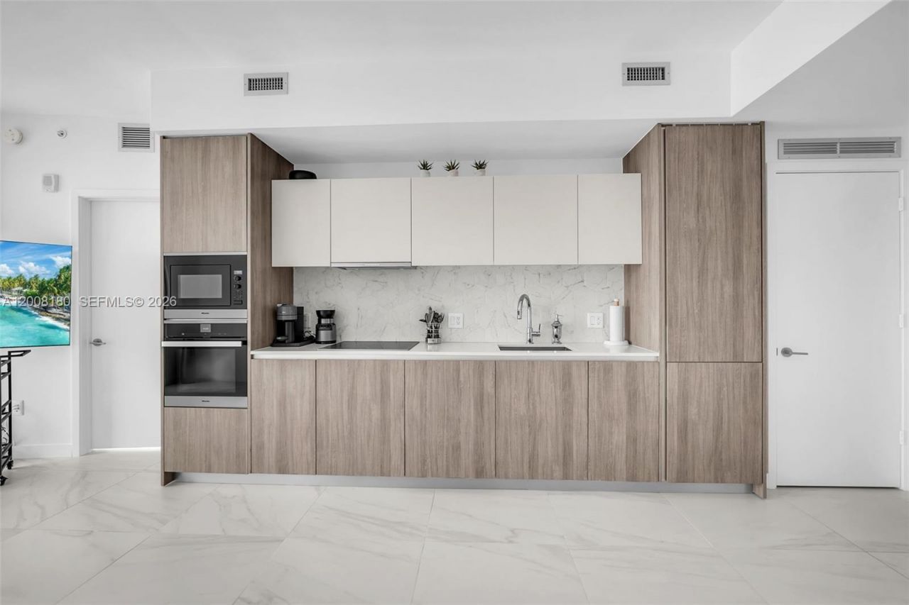 2900 NE 7th Ave, Unit 1806, Miami, FL 33137 Photo
