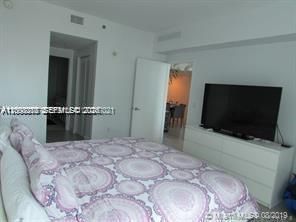 951 Brickell Ave , Unit 1607, Miami, FL 33131 Photo