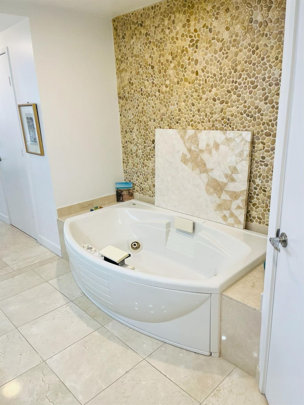 16275 Collins Avenue, Sunny Isles Beach, FL 33160 Photo