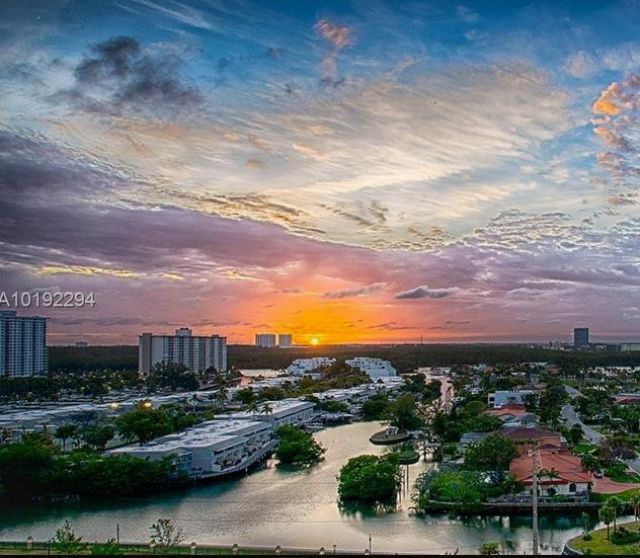 16275 Collins Avenue, Sunny Isles Beach, FL 33160 Photo