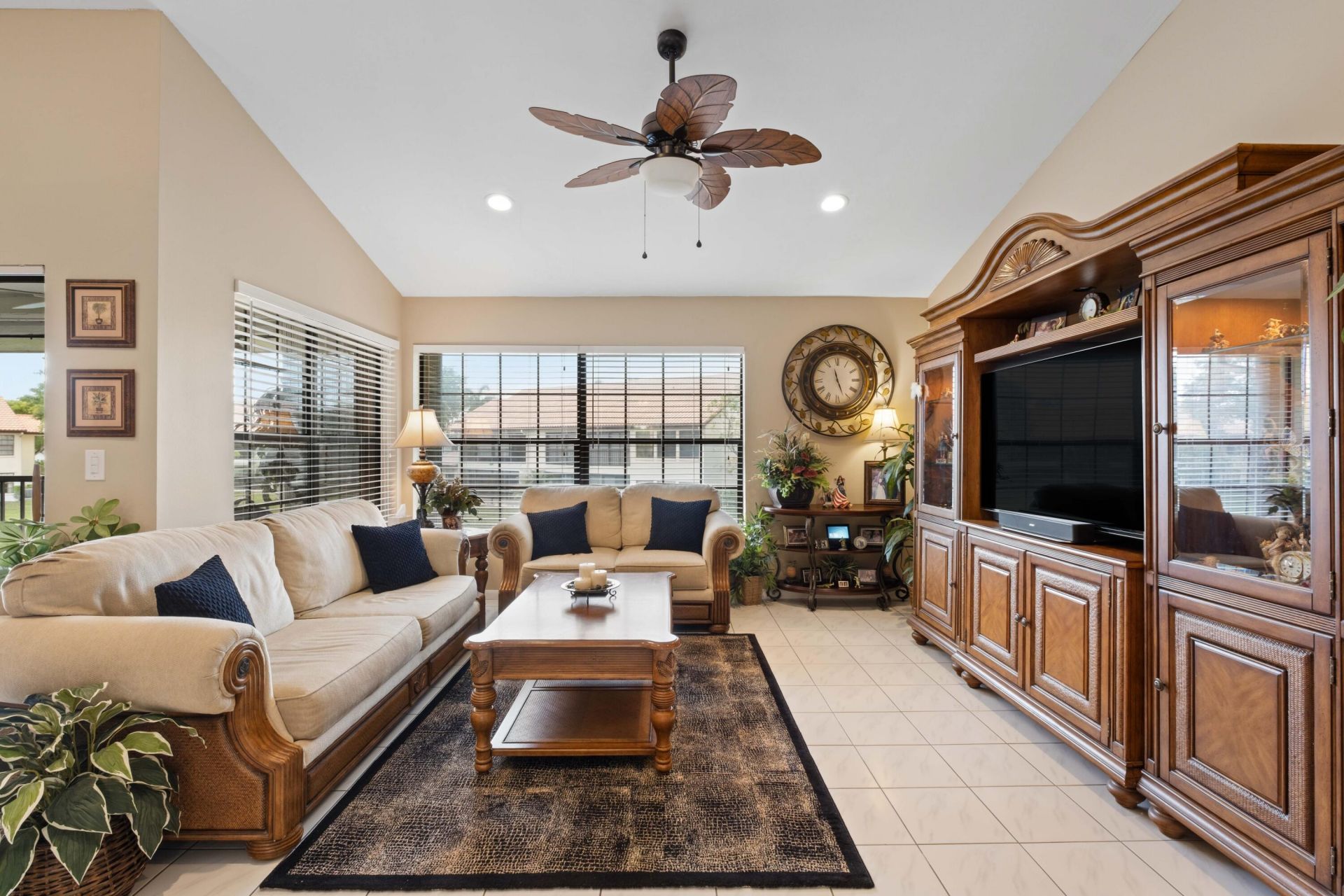 3327 Jog Park Drive, Unit 4022, Greenacres, FL 33467 Photo