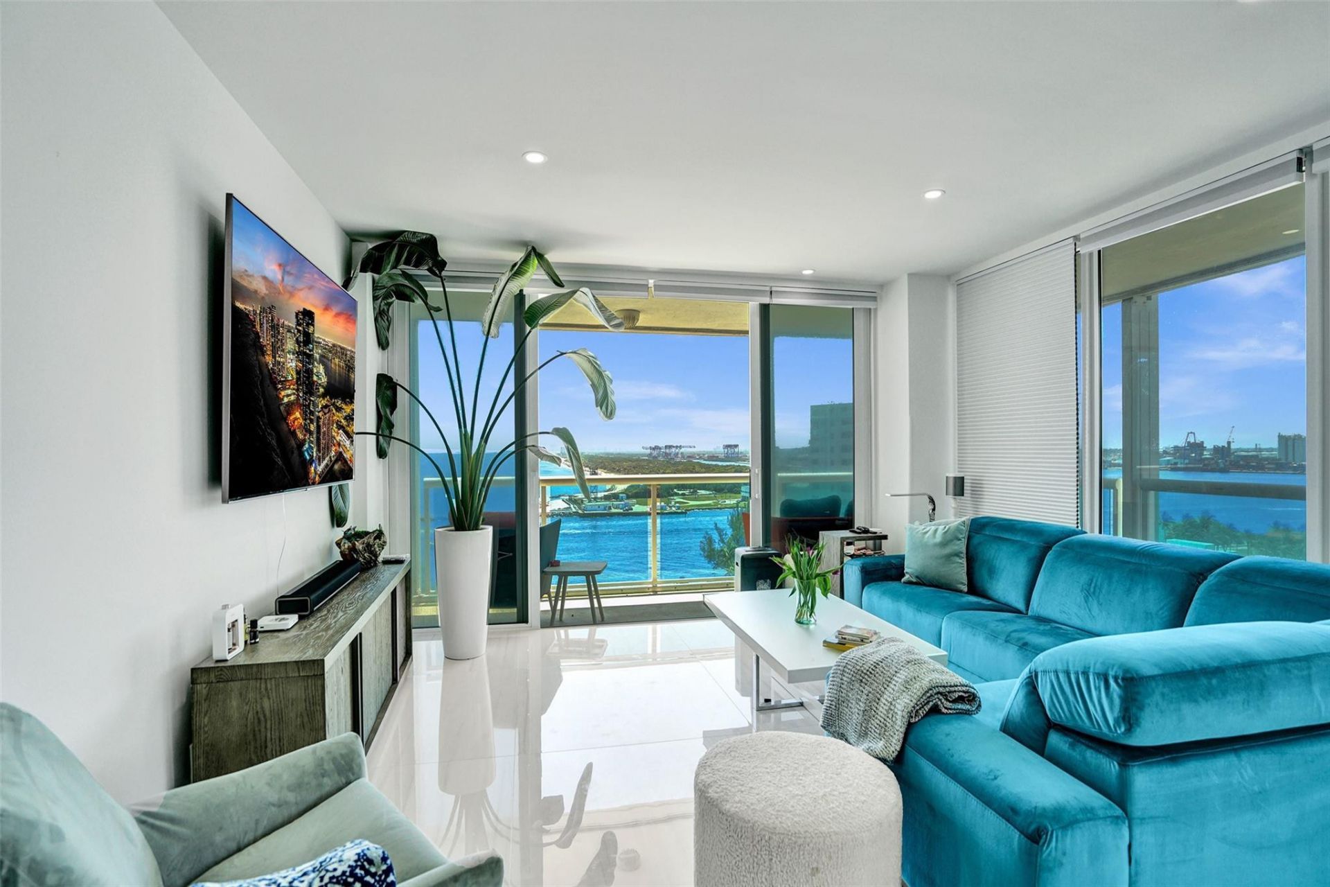2100 S Ocean Lane, Unit 1202, Fort Lauderdale, FL 33316 Photo