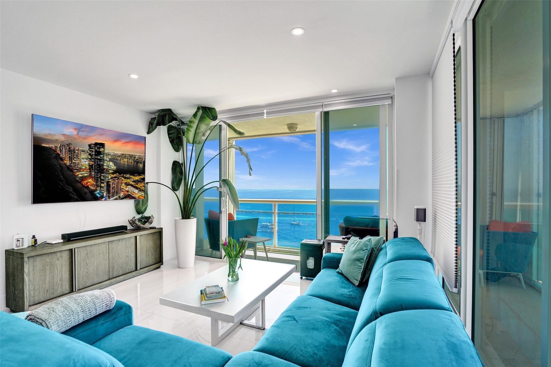 2100 S Ocean Lane, Unit 1202, Fort Lauderdale, FL 33316 Photo