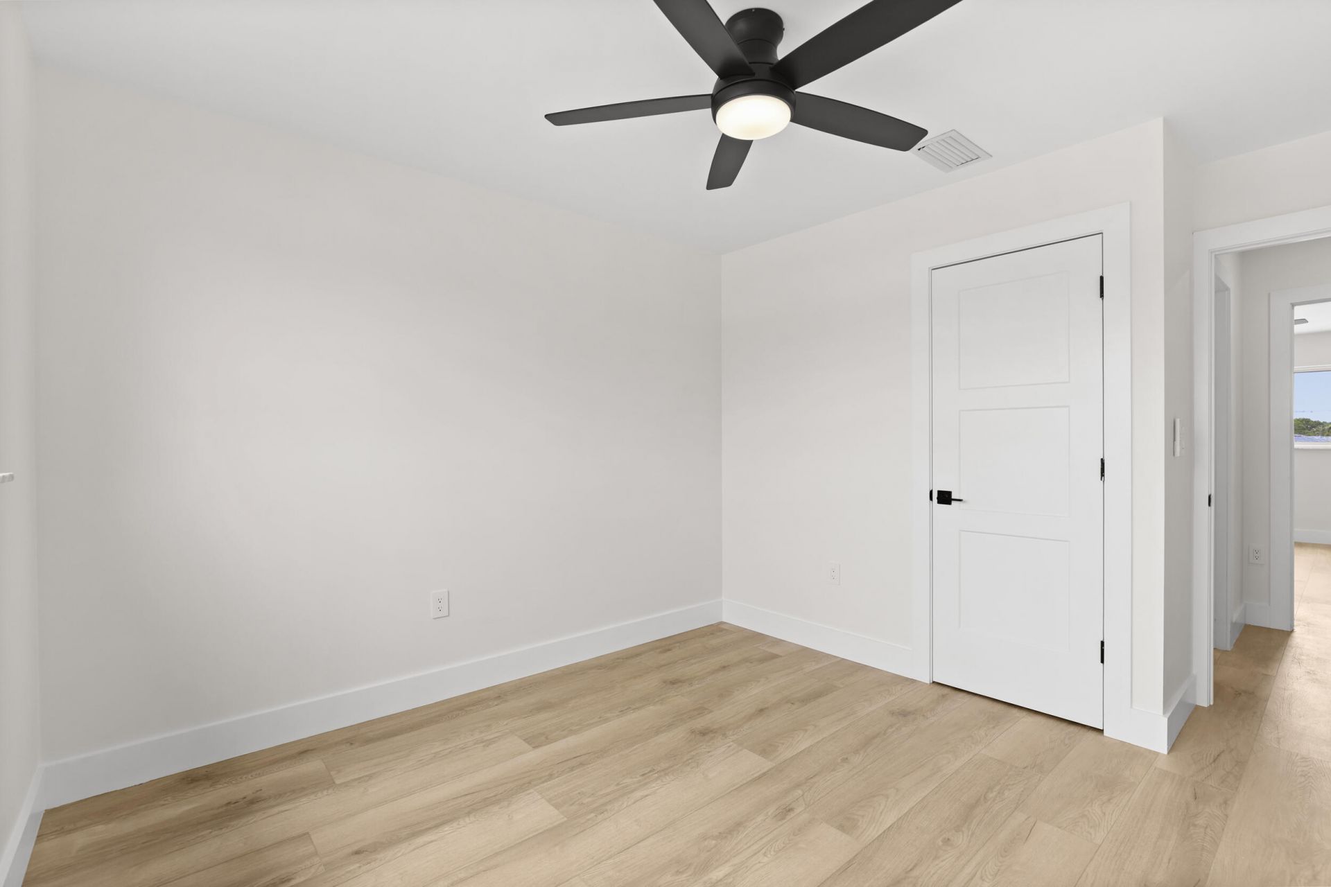 3905 Flag Drive, Palm Beach Gardens, FL 33410 Photo