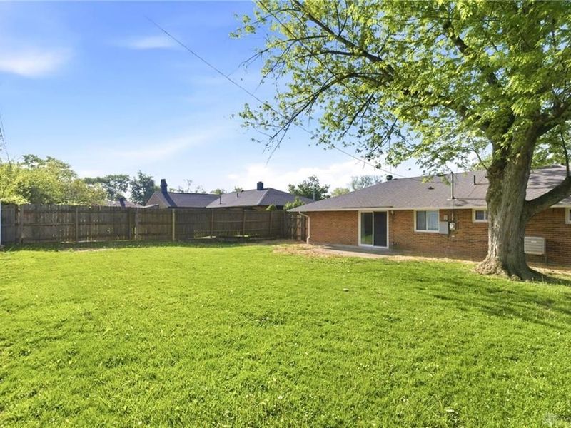 5869 Beecham Drive, Dayton, OH 45424 Photo 28