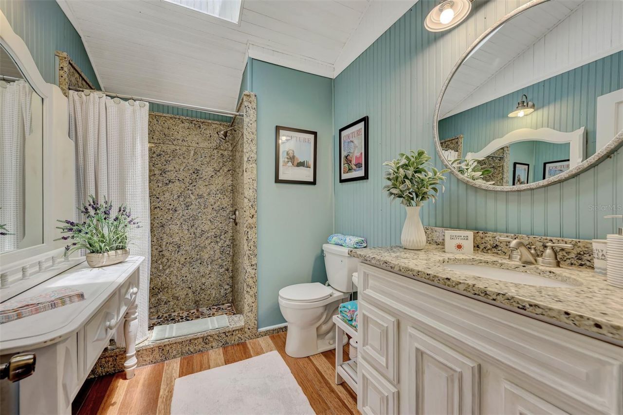 1045 40th Street, Unit A, Sarasota, FL 34234 Photo