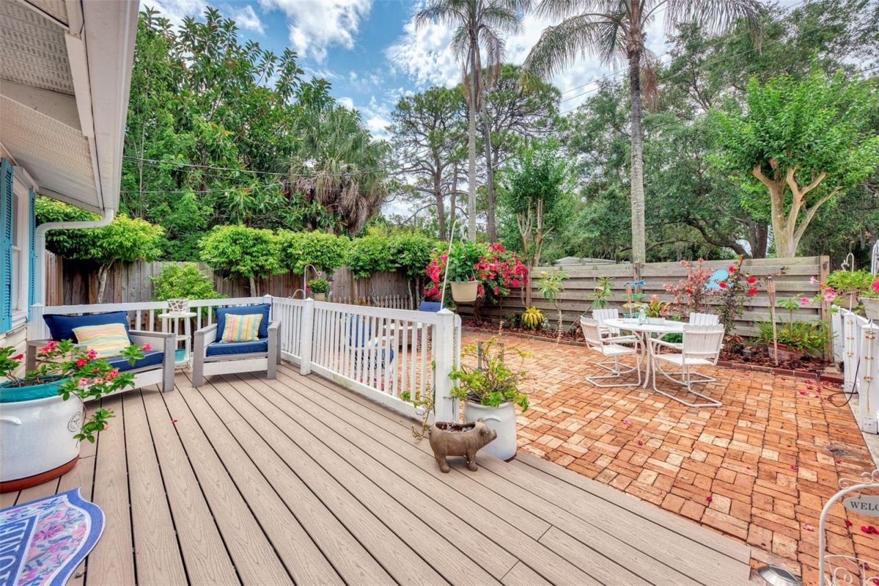 1045 40th Street, Unit A, Sarasota, FL 34234 Photo
