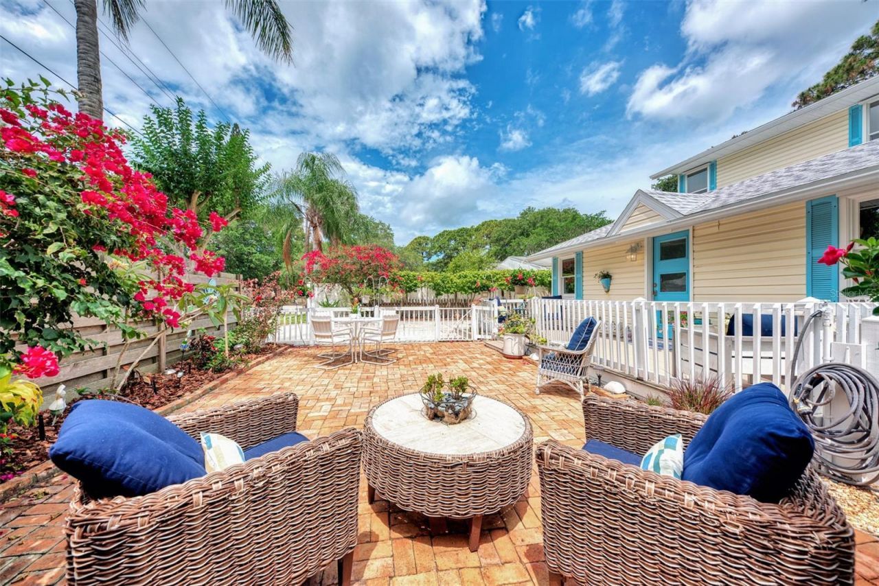1045 40th Street, Unit A, Sarasota, FL 34234 Photo