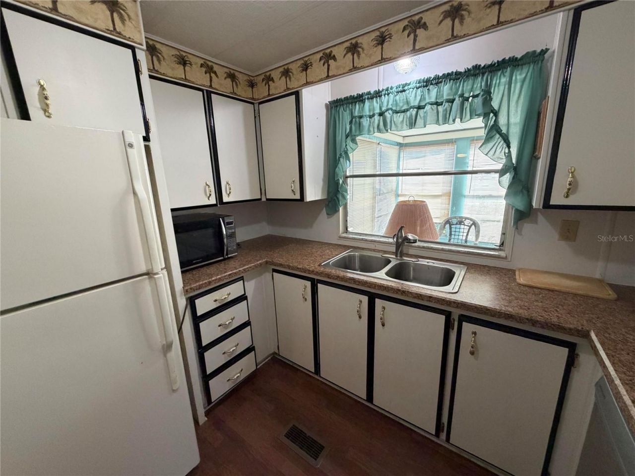930 Tarrson Boulevard, Lady Lake, FL 32159 Photo