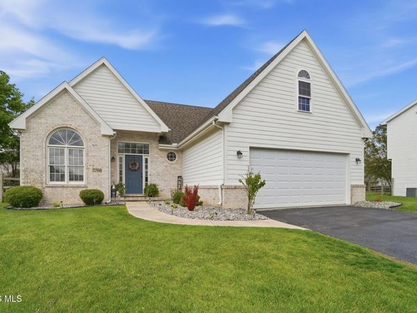 7708 Stone Hill Court, Maumee, OH 43537