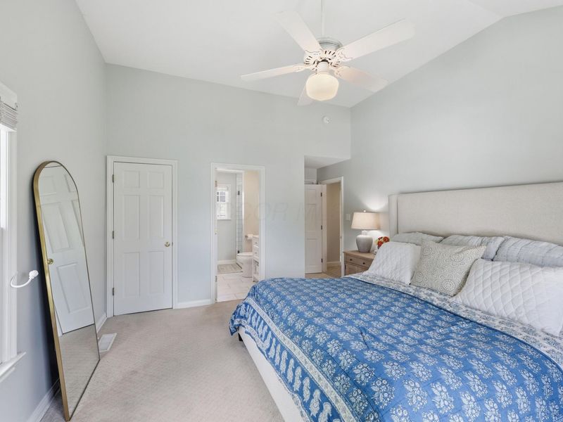 1632 Grenoble Road, Columbus, OH 43221 Photo 18