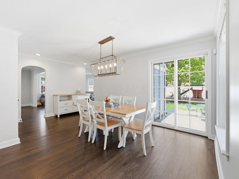 1632 Grenoble Road, Columbus, OH 43221 Photo 8