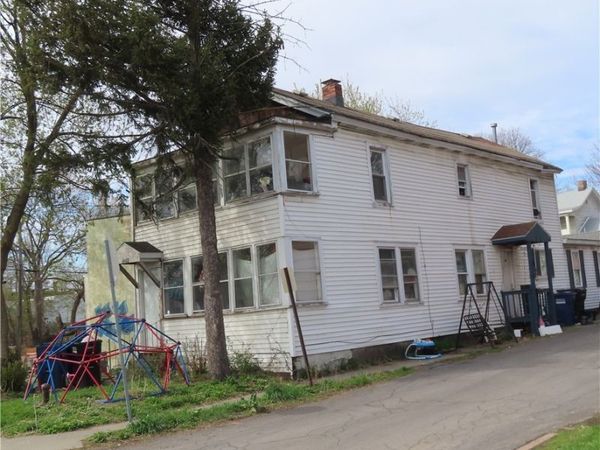 2422 Lodi Street , Syracuse, NY 13208