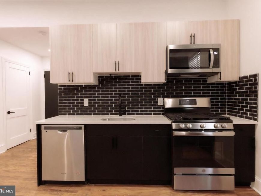 1008 N 5th Street, Unit D, Philadelphia, PA 19123 Main Photo
