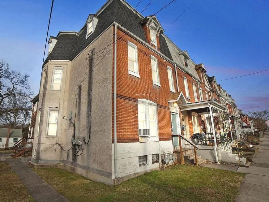 301 E Vine Street, Pottstown, PA 19464 Main Photo