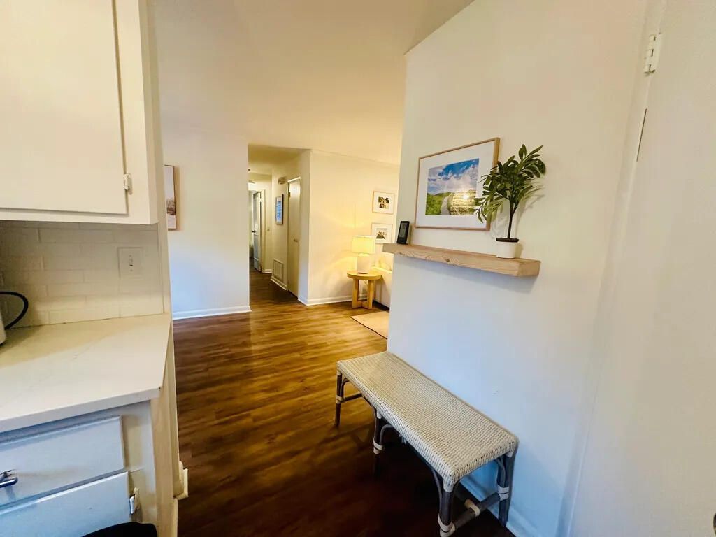 936 Lansing Drive Photo 14