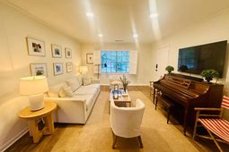 936 Lansing Drive photo 4