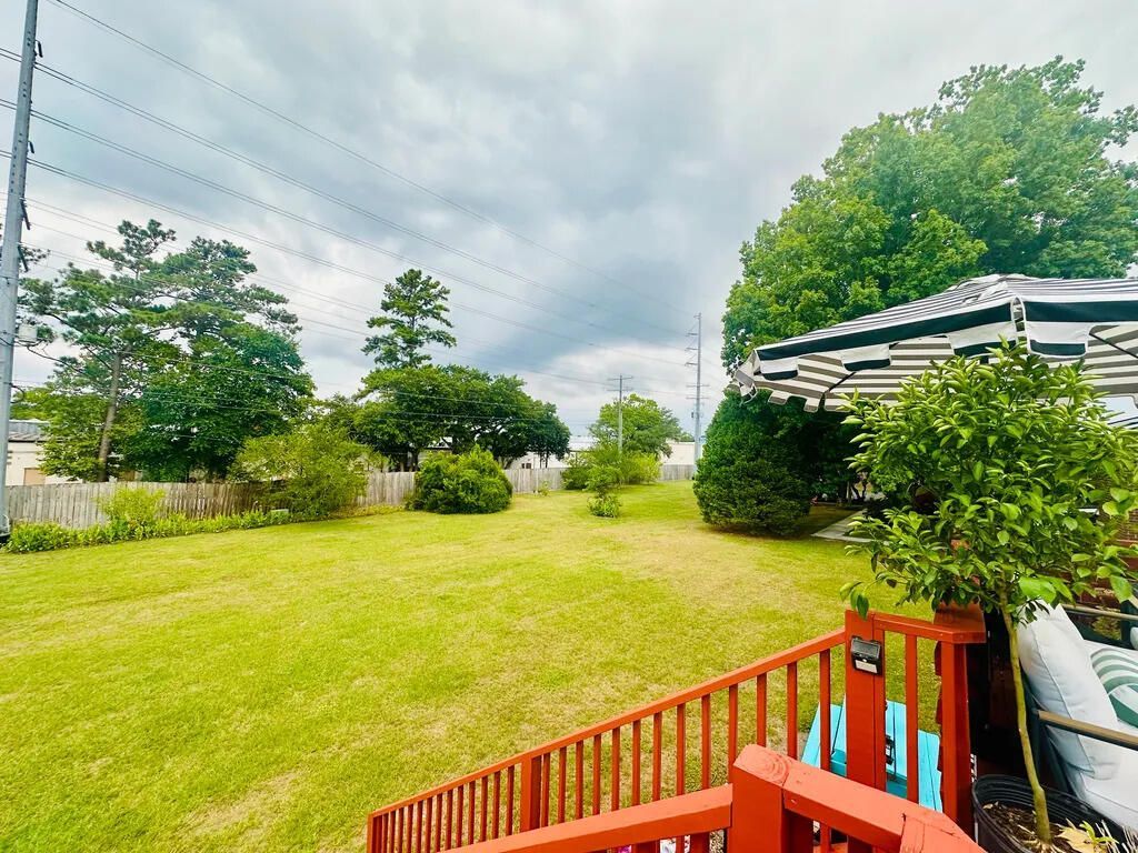 936 Lansing Drive Photo 32