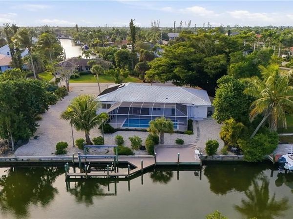 1040 Kings Crown DR, SANIBEL, FL 33957