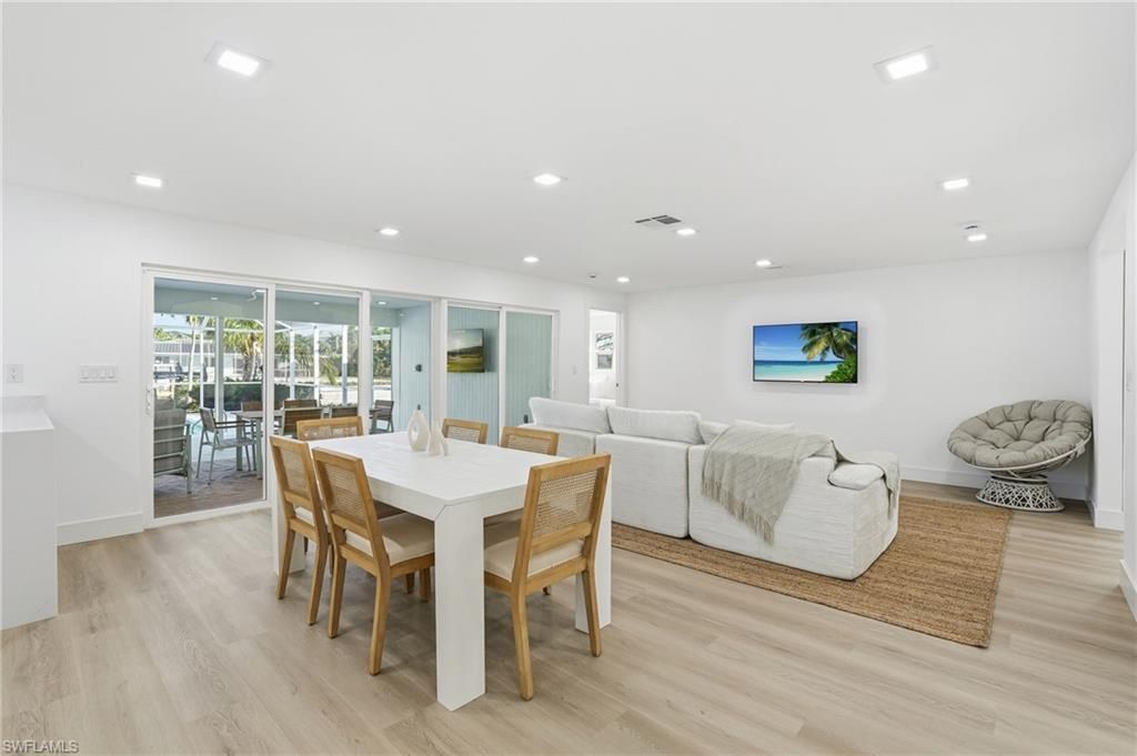 1040 Kings Crown Dr, Sanibel, FL 33957 Photo
