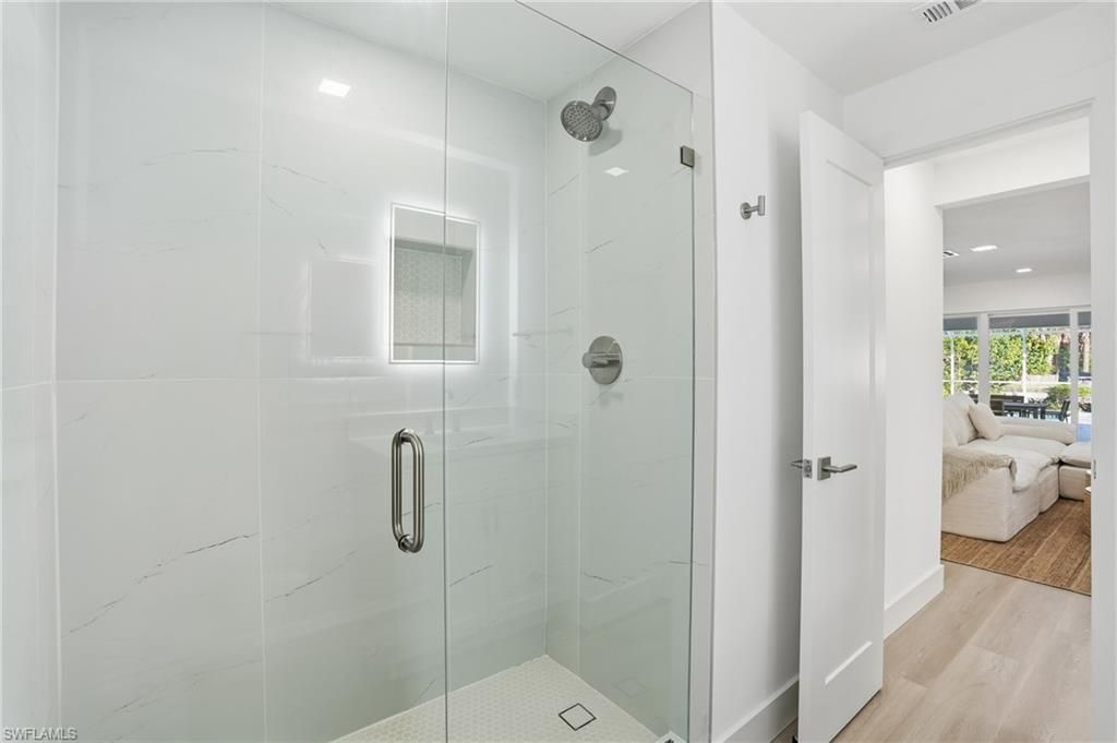 1040 Kings Crown Dr, Sanibel, FL 33957 Photo