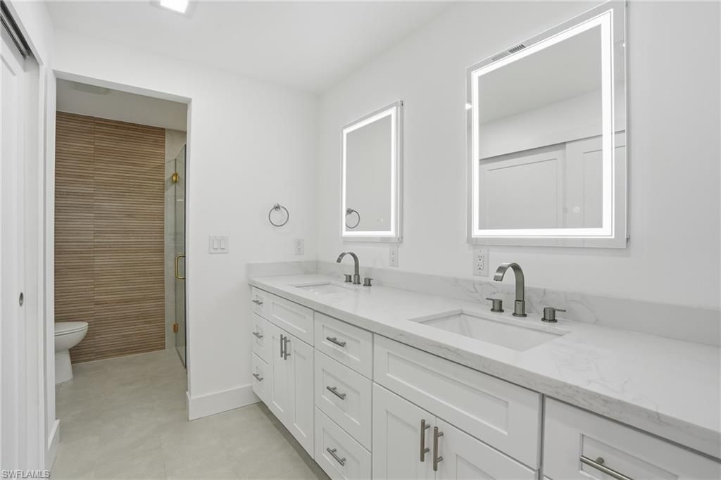 1040 Kings Crown Dr, Sanibel, FL 33957 Photo