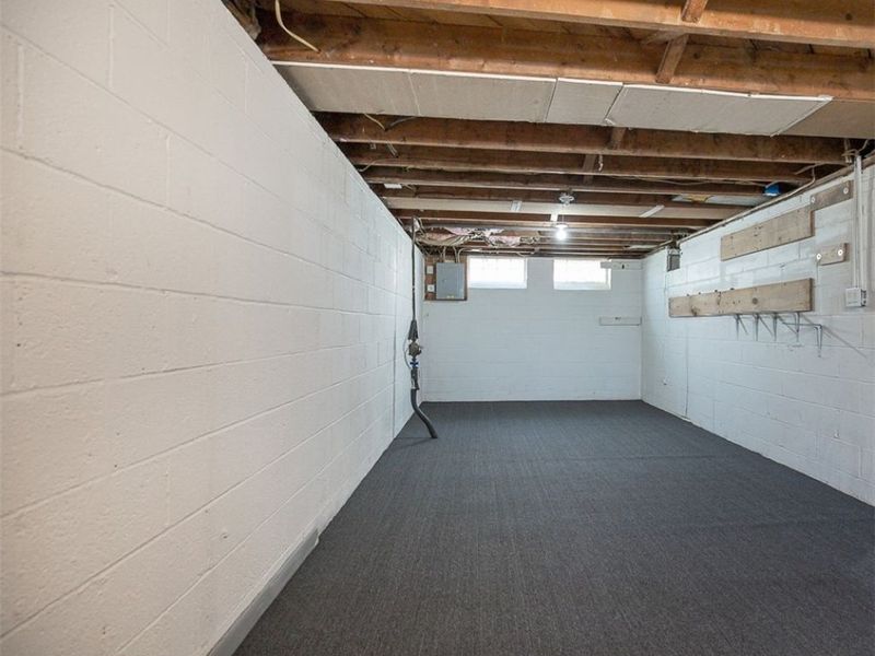 32610 Willowick Drive, Willowick, OH 44095 Photo 12