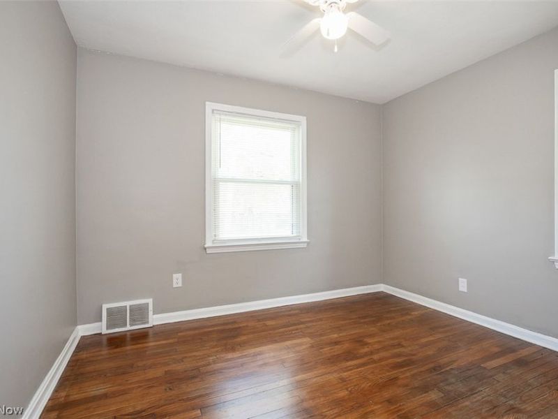 32610 Willowick Drive, Willowick, OH 44095 Photo 7