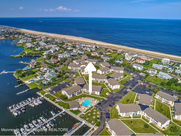 6 Wharfside Drive, Monmouth Beach, NJ 07750